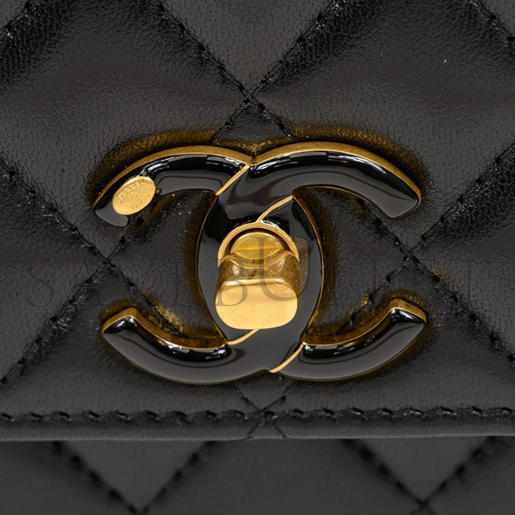 CHANEL 24A HANDMADE ENAMEL DOUBLE C TONE INTERFACE WOC AP3938 (19*12*4cm)